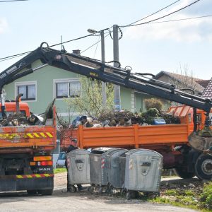 Град прелази на систем прикупљања отпада „од врата до врата“