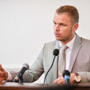 Након дуго година чекања: Потпуна модернизација пет километара саобраћајница у ширем центру града Након дуго година чекања: Потпуна модернизација пет километара саобраћајница у ширем центру града