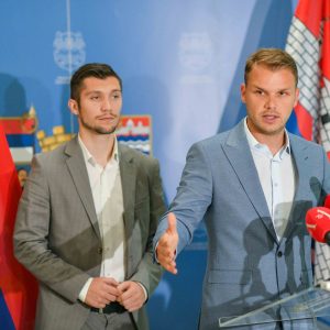 Градоначелник: Амандмани на одлуку о новом цјеновнику нису рјешење питања јавног превоза