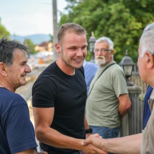 Za veću bezbjednost: Počela izgradnja trotoara u Ulici Ivana Gorana Kovačića Za veću bezbjednost: Počela izgradnja trotoara u Ulici Ivana Gorana Kovačića