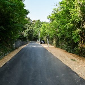 Одобрен пролаз за мини-бус, на снази и даље забрана саобраћаја за Бањ брдо Одобрен пролаз за мини-бус, на снази и даље забрана саобраћаја за Бањ брдо