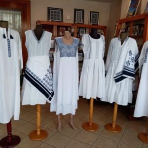 Јединствена модна ревија „Народни вез и мода“ сутра испред Храма