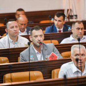 Завршена 15. сједница: Подржан закључак о покретању иницијативе за бесплатну легализацију Завршена 15. сједница: Подржан закључак о покретању иницијативе за бесплатну легализацију