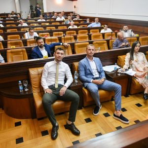 Почела сједница Скупштине Града, у току актуелни час