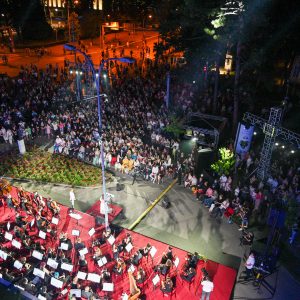 Počeo Teatar fest „Petar Kočić“, šest predstava u takmičarskom programu Počeo Teatar fest „Petar Kočić“, šest predstava u takmičarskom programu