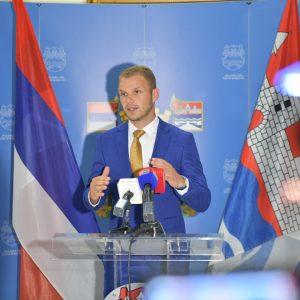 Градоначелник: Без скупштинске већине усвојена одлука о јавном превозу