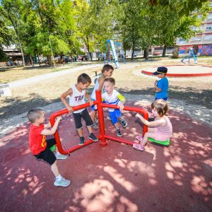 За безбједнију игру најмлађих, чувајмо заједничку имовину За безбједнију игру најмлађих, чувајмо заједничку имовину