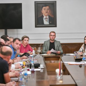 Штаб о водоснабдијевању: Ситуација стабилна, данас стиже вода и у Вериће