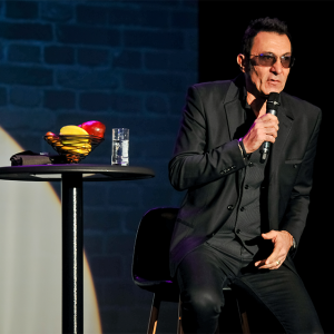 Поклон Града: Представа „Ђурологија“ у петак на Кастелу