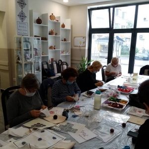 Udruženje „Duga“: U toku prijave za radionice veza, heklanja i pletenja