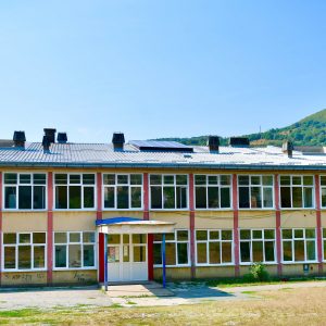 Историјска улагања: У обнову школа уложено 800.000 КМ Историјска улагања: У обнову школа уложено 800.000 КМ