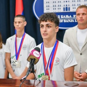 Подршка Града: Градоначелник честитао Павлу Дујаковићу на успјеху Подршка Града: Градоначелник честитао Павлу Дујаковићу на успјеху