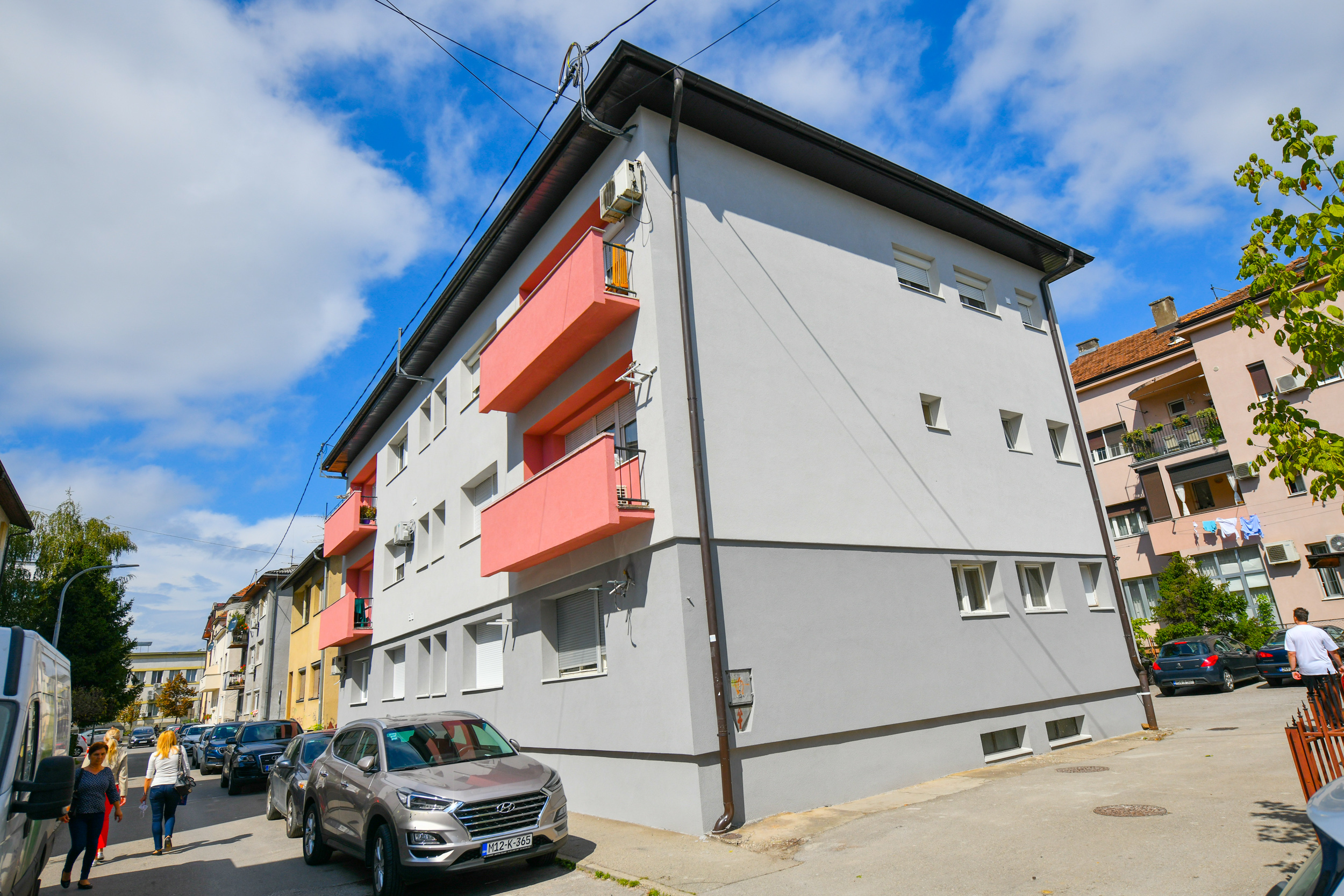  Фото илустрација 