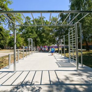 Нове теретане у више насеља, обилазак локација за градњу нових