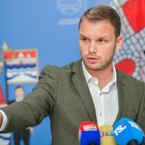 Градоначелник о најави штрајка радника вртића: Град не пристаје на уцјене, разговор кад се повуче одлука о штрајку