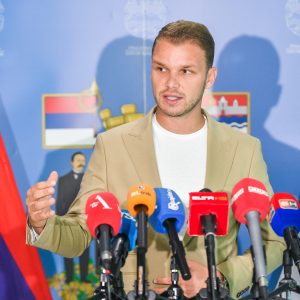 Ребаланс буџета на октобарској сједници, градоначелник поручио да је Бања Лука стабилна Ребаланс буџета на октобарској сједници, градоначелник поручио да је Бања Лука стабилна