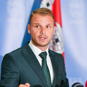 Станивуковић: Сачували смо Соколски, улажемо 700.000 КМ да постане ново мјесто за спорт и рекреацију Станивуковић: Сачували смо Соколски, улажемо 700.000 КМ да постане ново мјесто за спорт и рекреацију