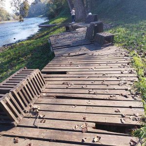 Drveni mol opet na meti nesavjesnih pojedinaca Drveni mol opet na meti nesavjesnih pojedinaca