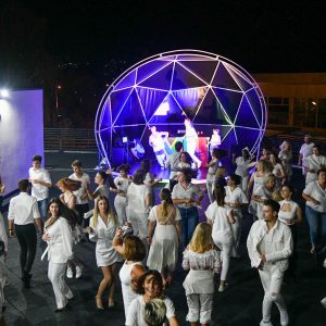 Међународни дан средњошколаца и студената: Повећане стипендије, бесплатан превоз, Дом омладине препун дешавања… Међународни дан средњошколаца и студената: Повећане стипендије, бесплатан превоз, Дом омладине препун дешавања…