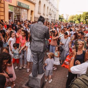 Оборени рекорди: „Бањалучко прољеће“ посјетило 188.000 суграђана и туриста, остварен милионски пораст промета у угоститељству и хотелијерству Оборени рекорди: „Бањалучко прољеће“ посјетило 188.000 суграђана и туриста, остварен милионски пораст промета у угоститељству и хотелијерству