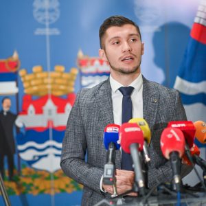 Градски менаџер: Крајње вријеме је да усвојимо нацрте ребаланса и буџета за наредну годину Градски менаџер: Крајње вријеме је да усвојимо нацрте ребаланса и буџета за наредну годину