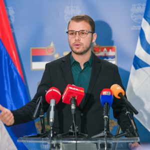 Колегијум заказао редовну сједницу за 29. децембар, градоначелник поручио да ребаланс мора ићи на ванредну сједницу Колегијум заказао редовну сједницу за 29. децембар, градоначелник поручио да ребаланс мора ићи на ванредну сједницу