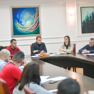 Синдикат Градске управе захвалан градоначелнику на сарадњи, разговарали о новом повећању плата Синдикат Градске управе захвалан градоначелнику на сарадњи, разговарали о новом повећању плата