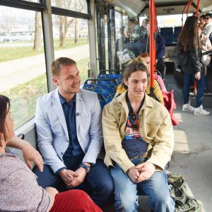 Градоначелник: Пратимо цијене горива, предложићу смањење цијене карата у јавном превозу