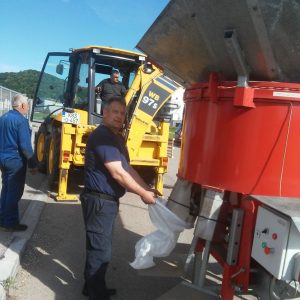 Превентивне активности: У току пуњење врећа са пијеском