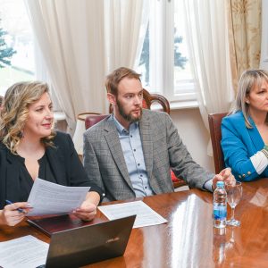 Нови пројекат Града и Универзитета: Изградња љетне позорнице и спомен-обиљежјa поред Правног факултета