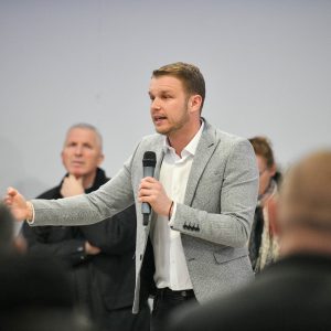 У Мотикама инвестиције вриједне више од три милиона КМ, градоначелник поручио: Ово су највећа улагања у ово насеље до сада У Мотикама инвестиције вриједне више од три милиона КМ, градоначелник поручио: Ово су највећа улагања у ово насеље до сада