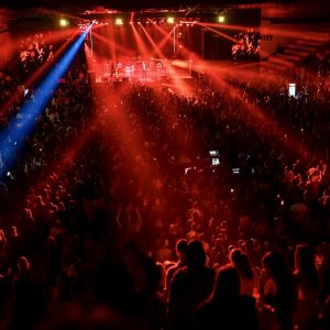 Спектакуларно вече: Бања Лука прославила Међународни дан жена уз концерт Лексингтон бенда Спектакуларно вече: Бања Лука прославила Међународни дан жена уз концерт Лексингтон бенда