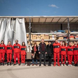 Камион са хуманитарном помоћи кренуо ка угроженом становништву, градоначелник поручио: Бања Лука је поново показала да је пријатељ Камион са хуманитарном помоћи кренуо ка угроженом становништву, градоначелник поручио: Бања Лука је поново показала да је пријатељ