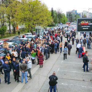 Сутра у 11.00 часова најављено увођење предузећа „Аутопревоз“ у посјед паркинга, градоначелник поручио: Заједно настављамо борбу за земљиште Старе аутобуске станице Сутра у 11.00 часова најављено увођење предузећа „Аутопревоз“ у посјед паркинга, градоначелник поручио: Заједно настављамо борбу за земљиште Старе аутобуске станице