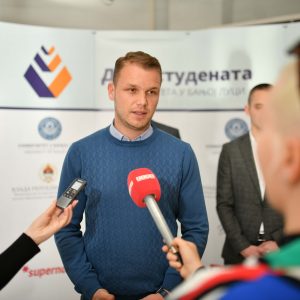 Градоначелник на манифестацији „Дани студената Универзитета у Бањој Луци“