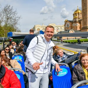 Вожња у априлу бесплатна: Први бус за панорамске туре од данас на улицама Бање Луке