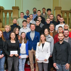 Више него прошле године: Градоначелник уручио 23 стипендије за најуспјешнијe спортистe Више него прошле године: Градоначелник уручио 23 стипендије за најуспјешнијe спортистe