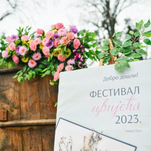 Цвјетна чаролија у нашем граду: Почео „Бањалучки фестивал цвијећа“