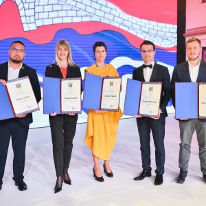 На свечаној академији уручене априлске награде