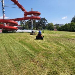 Припреме за предстојећу сезону: Заједничком акцијом уређен простор Воденог парка „Аквана“, у току претпродаја сезонских улазница Припреме за предстојећу сезону: Заједничком акцијом уређен простор Воденог парка „Аквана“, у току претпродаја сезонских улазница