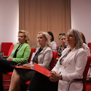 Представљени резултати програма ENVISION – креирање подржавајућег окружења за социјалну инклузију дјеце Представљени резултати програма ENVISION – креирање подржавајућег окружења за социјалну инклузију дјеце