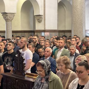 У Храму Христа Спаситеља служен молебан за Косово и Метохију, присуствовао и градоначелник У Храму Христа Спаситеља служен молебан за Косово и Метохију, присуствовао и градоначелник