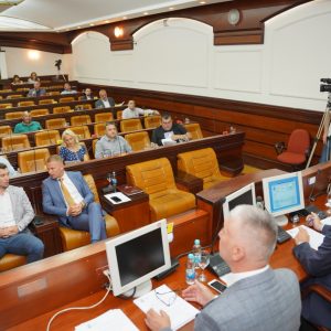 Настављена ванредна сједница: Одборници одлучују о судбини предузећа „Аквана“ Настављена ванредна сједница: Одборници одлучују о судбини предузећа „Аквана“