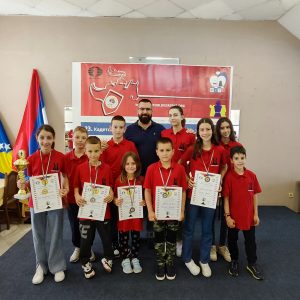 Značajan uspjeh šahista: Klub „Gambit“ osvojio pet medalja na prvenstvu BiH Značajan uspjeh šahista: Klub „Gambit“ osvojio pet medalja na prvenstvu BiH