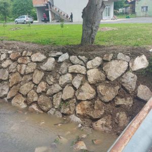 Уређење обале и корита Иваштанке у циљу смањења ризика од поплава Уређење обале и корита Иваштанке у циљу смањења ризика од поплава