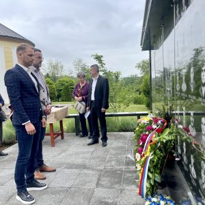 Служени парастоси за борце Бистрице, Сарачице и Рекавица: Нису заборављени они који су стварали Републику Српску Служени парастоси за борце Бистрице, Сарачице и Рекавица: Нису заборављени они који су стварали Републику Српску