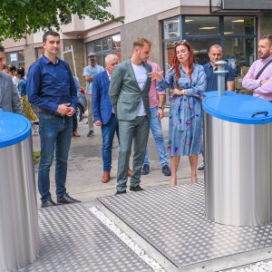 Постављени подземни и нови надземни контејнери на више локација, градоначелник поручио: Бању Луку пресвлачимо у једно ново рухо