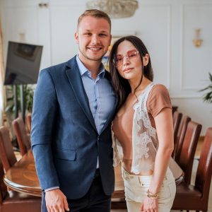 Градоначелник уприличио пријем за свјетски познату пијанисткињу Лолу Астанову Градоначелник уприличио пријем за свјетски познату пијанисткињу Лолу Астанову