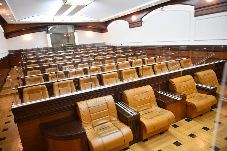  Фото архива