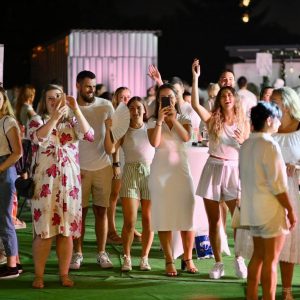 Дом омладине доступан свима: Одржан „White party“ Дом омладине доступан свима: Одржан „White party“